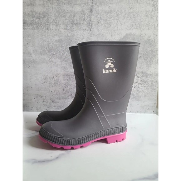 Kamik Classic Stomp Charcoal Magenta Rubber Rain Boots for Kids for Everyday Use - Picture 5 of 10